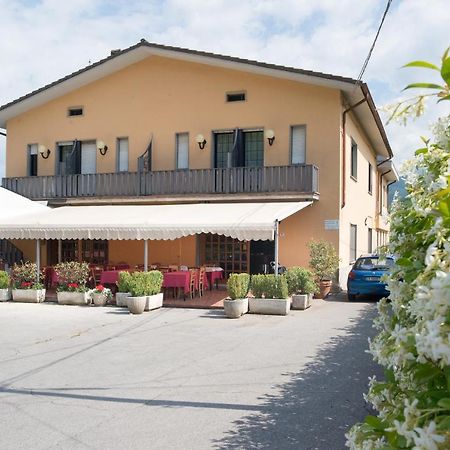 Hotel Tre Castelli Gallicano Kültér fotó