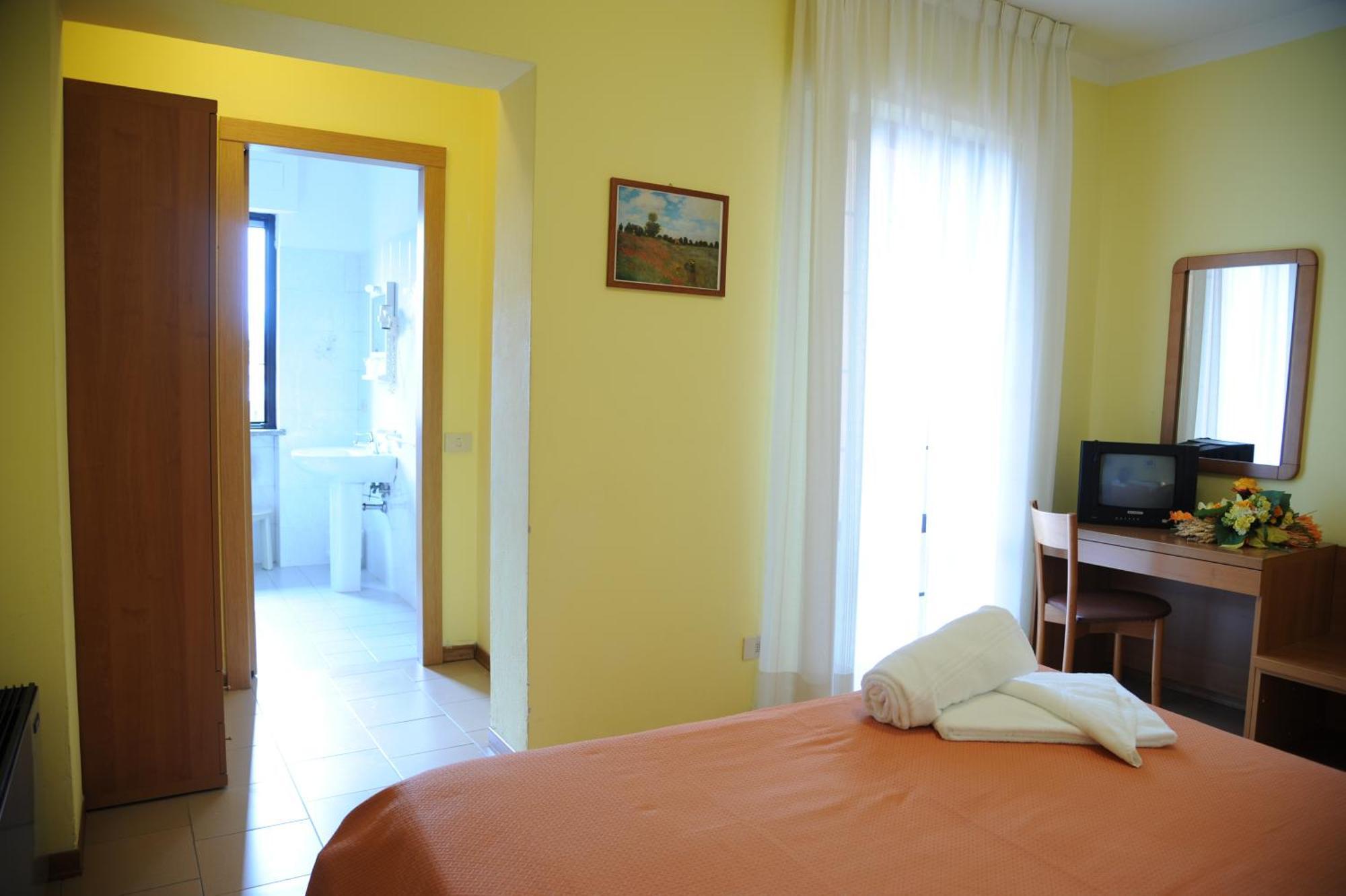 Hotel Tre Castelli Gallicano Kültér fotó